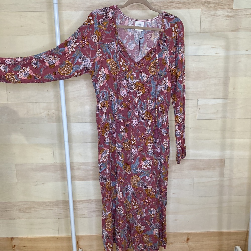BoHo dress long sleeves lightweight with pockets modest long dress floral